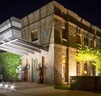 De Russie Boutique Hotel - Australia Shopping
