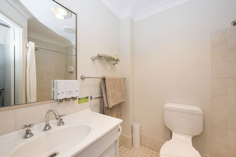 Soldiers Motel - Accommodation Australia 5