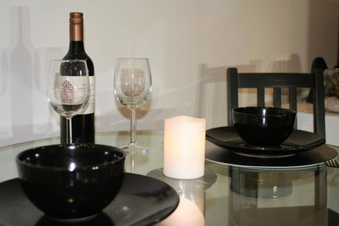 Modern Executive Apt@Barton*1BR*WiFi*Gym*Secure Parking*Canberra - Accommodation Australia 11