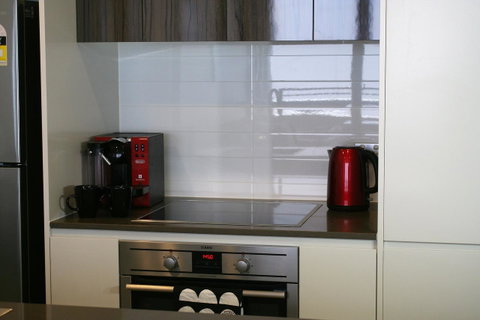 Modern Executive Apt@Barton*1BR*WiFi*Gym*Secure Parking*Canberra - Accommodation Australia 4