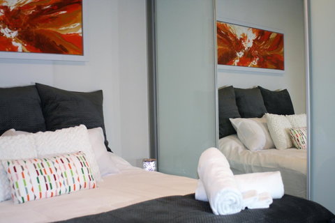 Modern Executive Apt@Barton*1BR*WiFi*Gym*Secure Parking*Canberra - Accommodation Australia 1