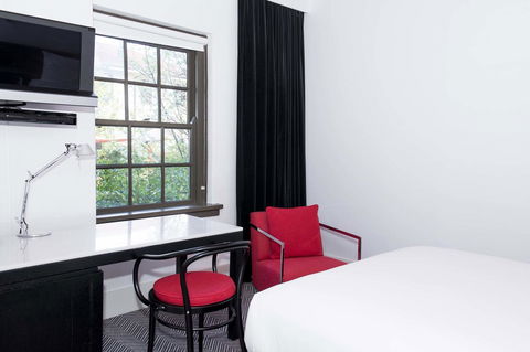 Peppers Gallery Hotel - Accommodation Australia 13