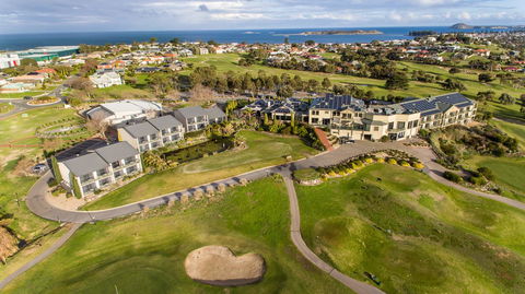 McCracken Country Club - Accommodation Australia 1