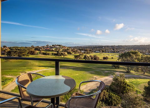 McCracken Country Club - Accommodation Australia 14