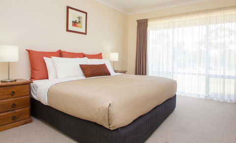 McCracken Country Club - Accommodation Australia 39