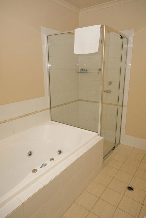McCracken Country Club - Accommodation Australia 15
