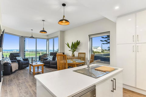 Bonnies Of Beachport - Accommodation Australia 13