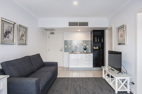 Marina Hotel - Accommodation Australia 16