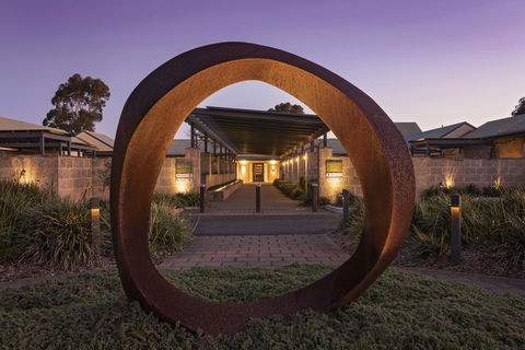 The Louise - Accommodation Australia 0