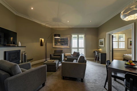 The Louise - Accommodation Australia 8