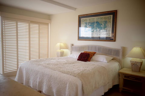 Pacific Bay Resort - Local Tourism 24