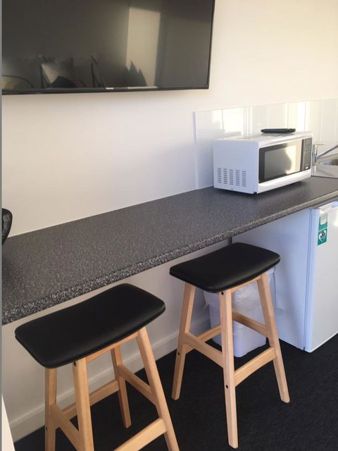 Port Lincoln Shark Apartment 1 - Accommodation Australia 10