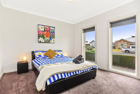 'The Hidden Diamond' - Normanville - Accommodation Australia 23
