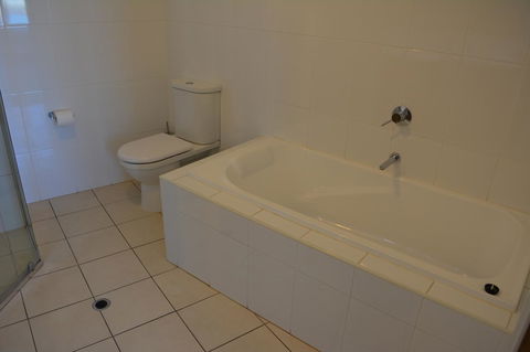 Wallaroo Marina Luxury Apartment - Accommodation Australia 23