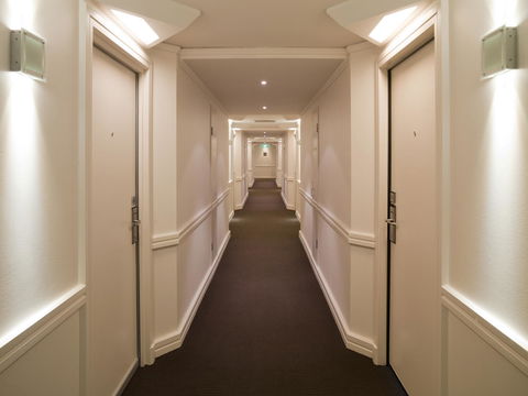 Hotel Grand Chancellor Adelaide - Accommodation Australia 32
