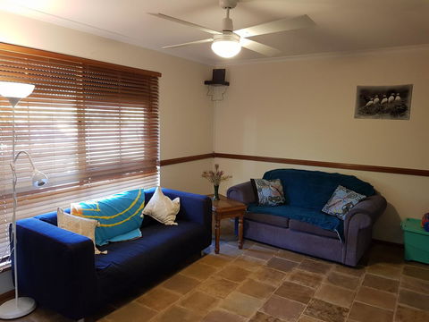 Frog Song At Willunga - Accommodation Australia 6