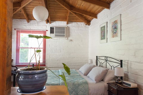 Trevalia Accommodation - Accommodation Australia 31