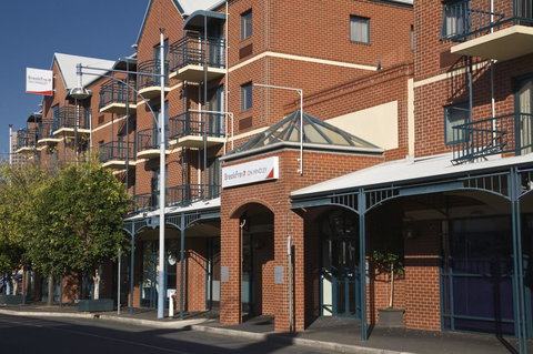 BreakFree Adelaide - Local Tourism 5