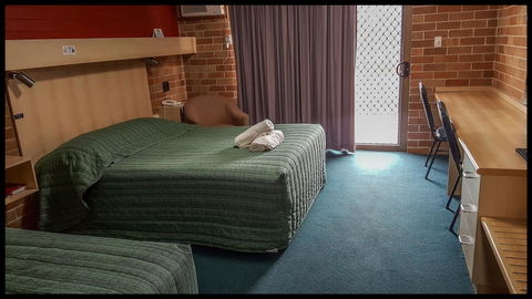 Windsor Terrace Motel - Australia Shopping 6