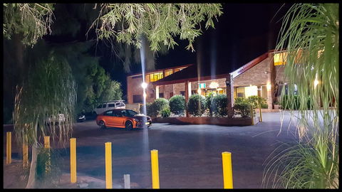 Windsor Terrace Motel - Australia Shopping 2