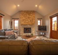 Lucy's Cottage - Accommodation Australia