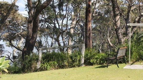 \'Point Break\' Your Waterfront Break At The Point - Accommodation Australia 13