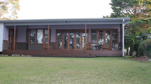 \'Point Break\' Your Waterfront Break At The Point - Accommodation Australia 3