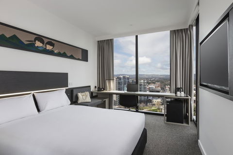 Ibis Adelaide - Bed n Breakfasts 2