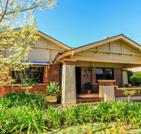 Ambrosia Holiday Home - Australia Shopping