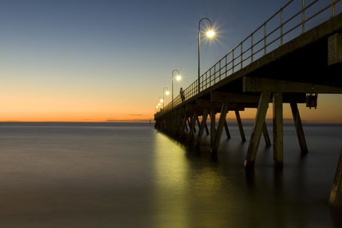 Luxury Beachside Accomodation - Local Tourism 28