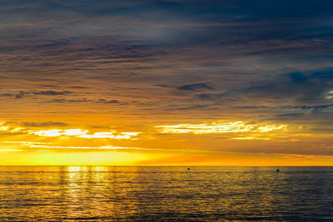 Luxury Beachside Accomodation - Local Tourism 21