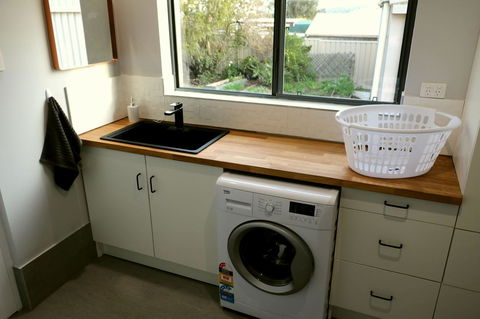 The Purple Door On Seaview - Accommodation Australia 12