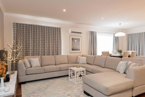 Boutique Getaway On Wright - Australia Shopping 3