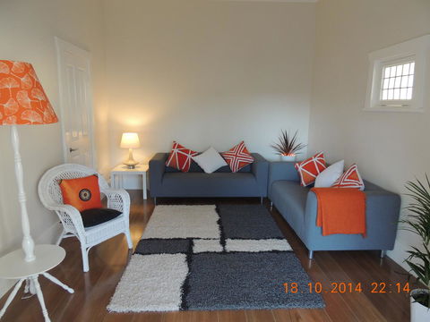 Glenelg - Marina Retreat - Australia Shopping 23