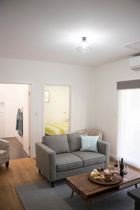 A Coonawarra Experience - Accommodation Australia 6