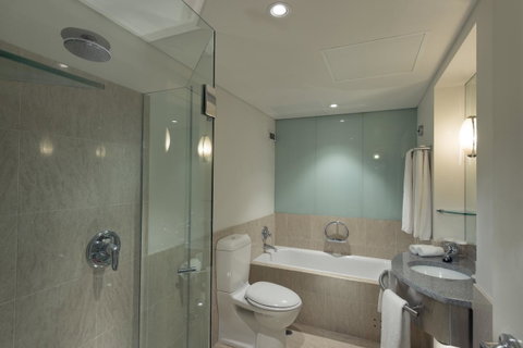 Hilton Adelaide - Bed n Breakfasts 22