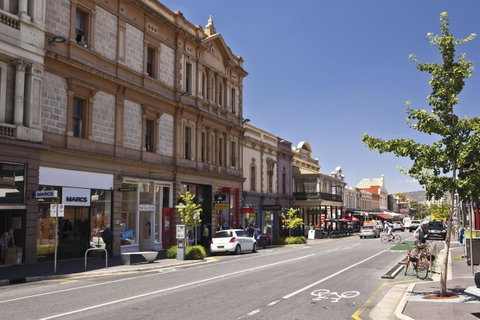 Hilton Adelaide - Bed n Breakfasts 40