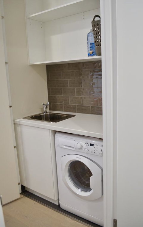 Whitmore SQ - Local Tourism 12