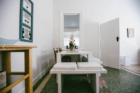 A Rose By The Park - Accommodation Australia 5