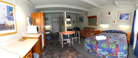 Ardeanal Motel - Accommodation Australia 7