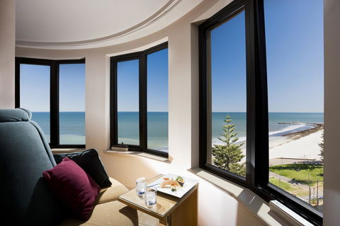 Stamford Grand Adelaide - Bed n Breakfasts 22