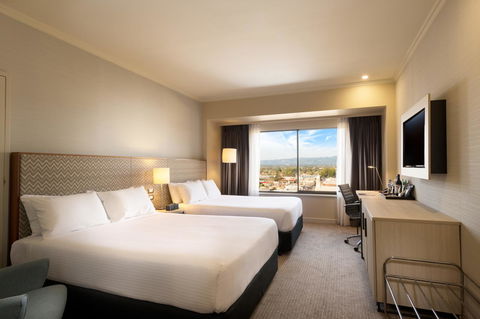 Stamford Grand Adelaide - Bed n Breakfasts 6