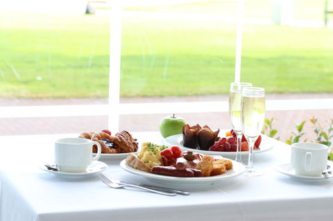 Stamford Grand Adelaide - Bed n Breakfasts 8