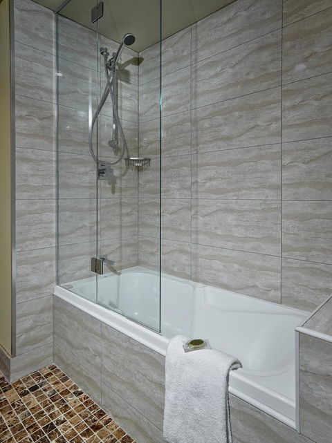 Stamford Grand Adelaide - Bed n Breakfasts 13