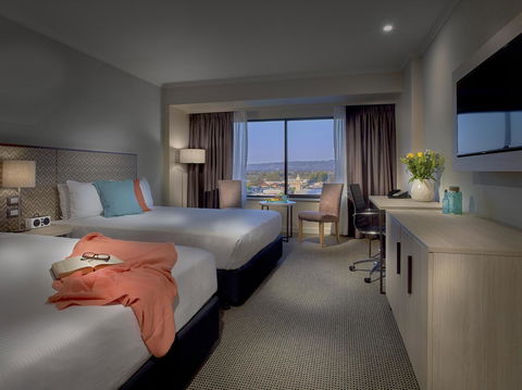 Stamford Grand Adelaide - Bed n Breakfasts 34