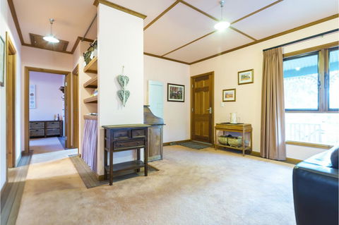 Rustic On 13th - Accommodation Australia 16
