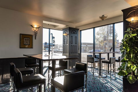Astor Inn - Accommodation Australia 21