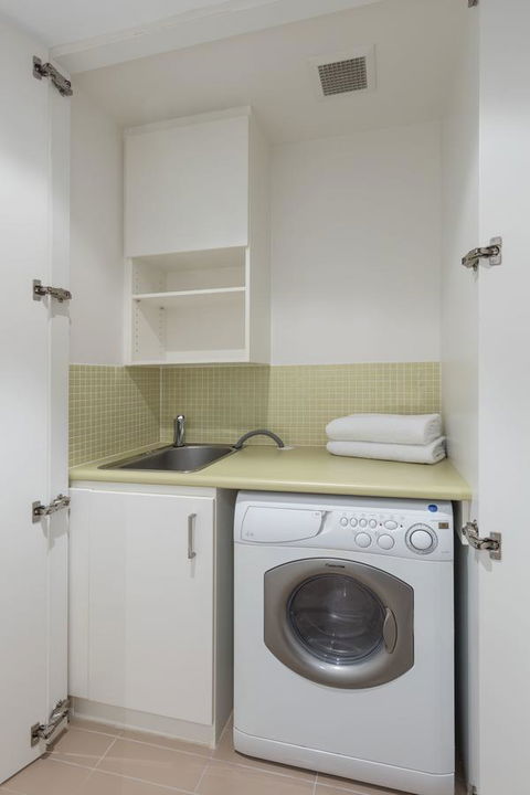 Oaks Glenelg Liberty Suites - Accommodation Australia 29