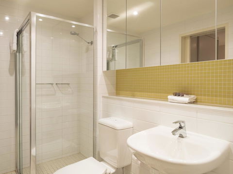 Oaks Glenelg Liberty Suites - Accommodation Australia 23