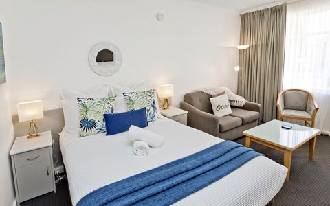 Glenelg Oasis Studios - Accommodation Australia 0